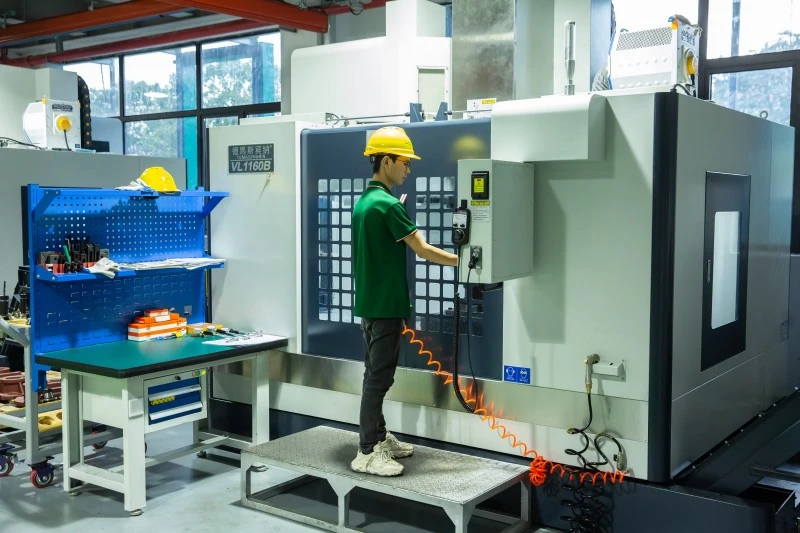 Heavy Duty Fixed Speed Two Stage Screw Air Compressor